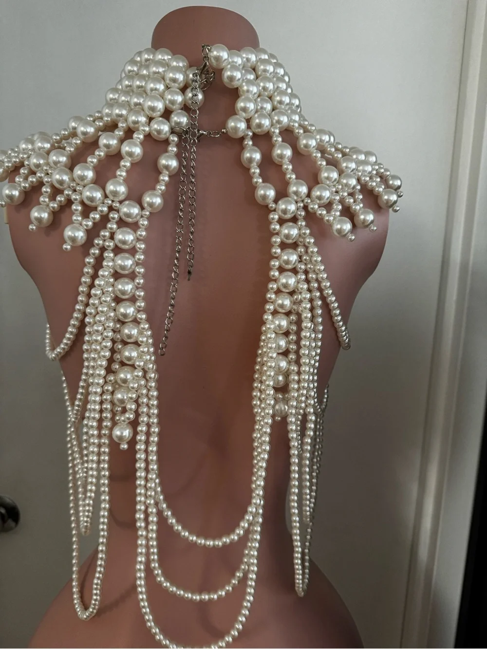 N/A elegant ivory